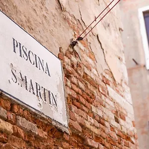 Ca' Soranzo By Venicevillas , Venice Italy